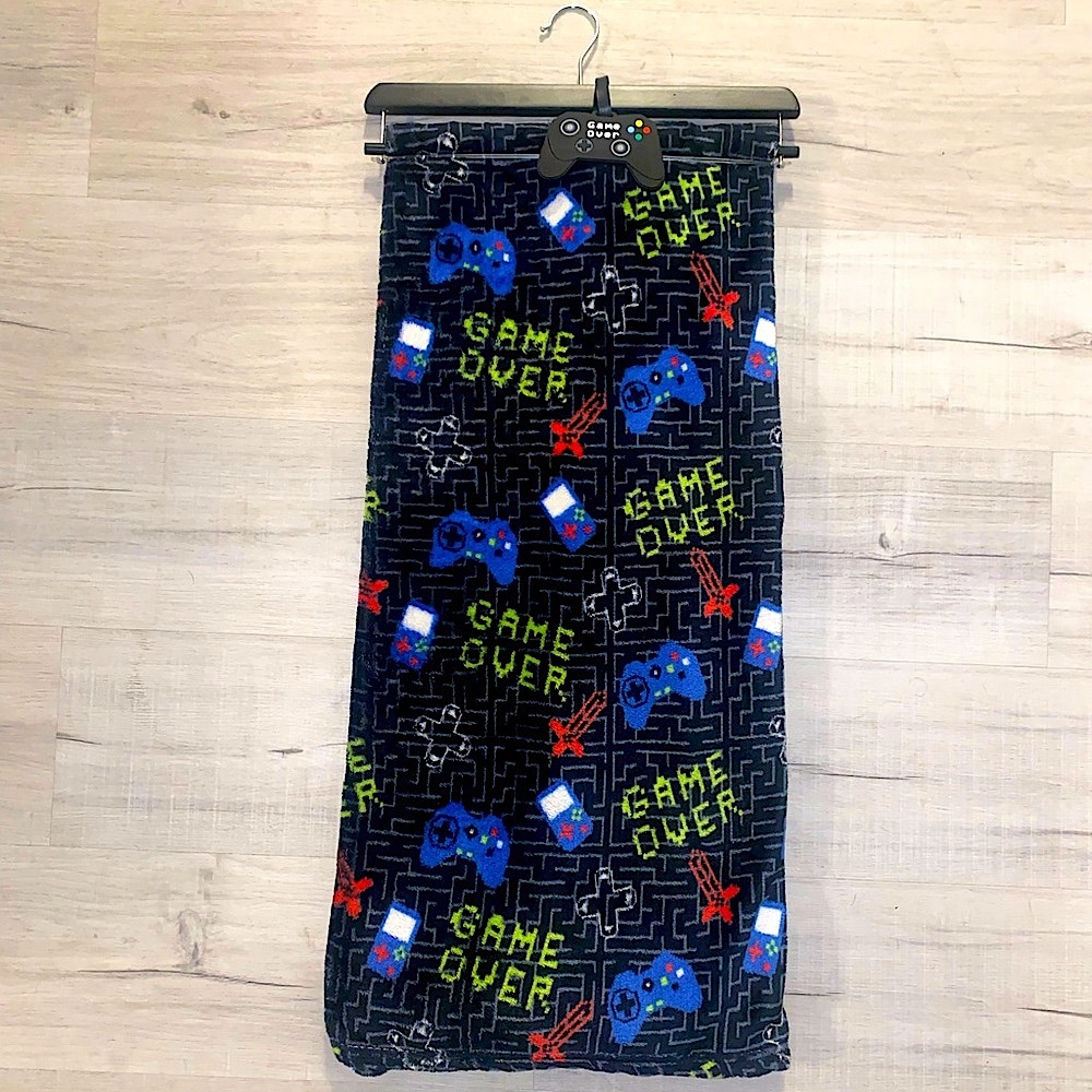 GAME OVER🎮 Throw Blanket & Luggage Tag- NWOT